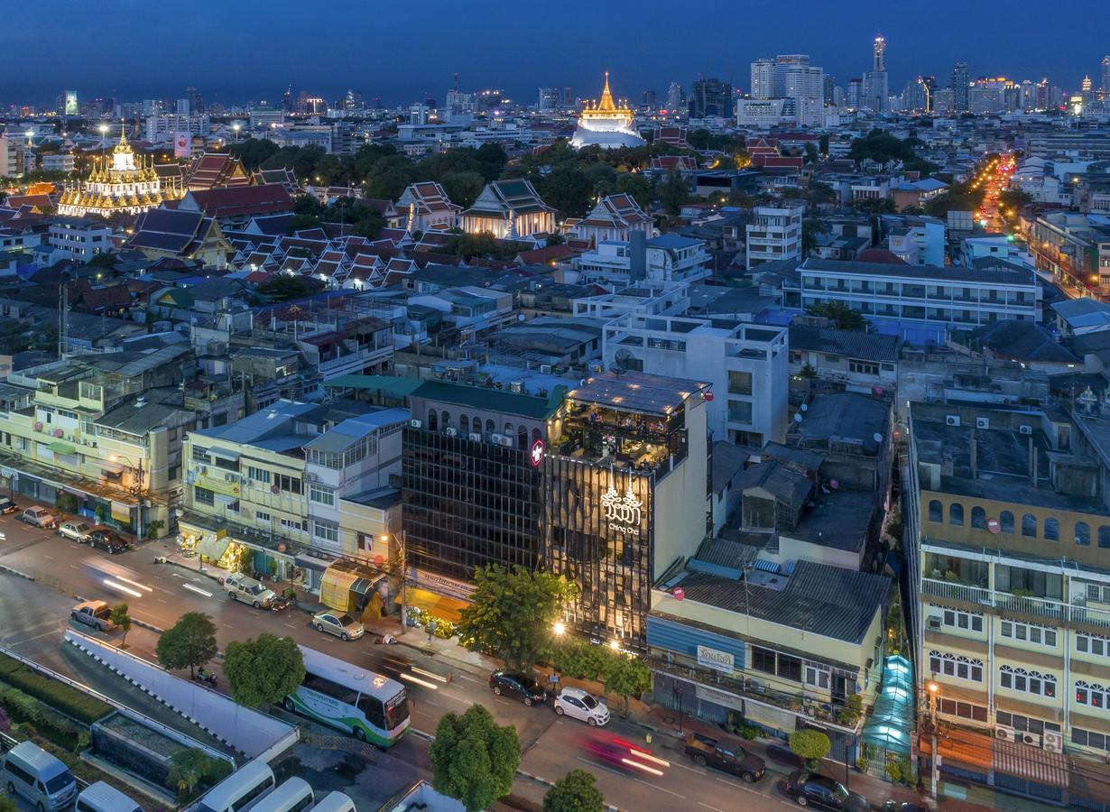 Chingcha Bangkok Hostel Exterior photo